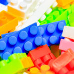私立小学校などでも導入されている、発想力と理科の力を育む「レゴ教育」とは！？